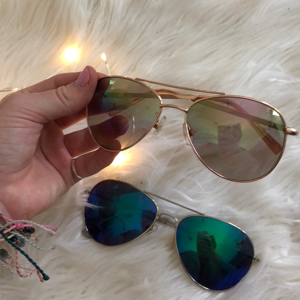 Sunglasses - Picture 3 of 3